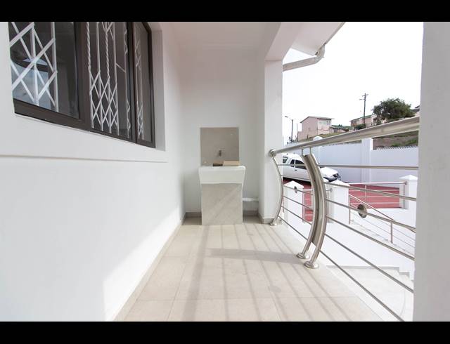 2 BEDROOM APARTMENT BLOCK TO LET IN SILVERGLEN